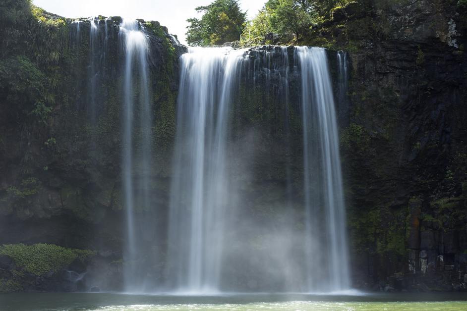 WhangareiFalls.jpg
